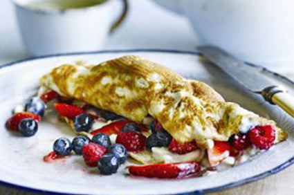 Berry omelette
