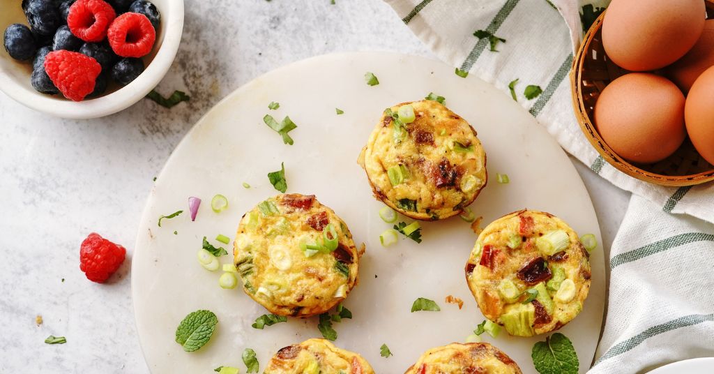 Low-GI Egg Quinoa Cups