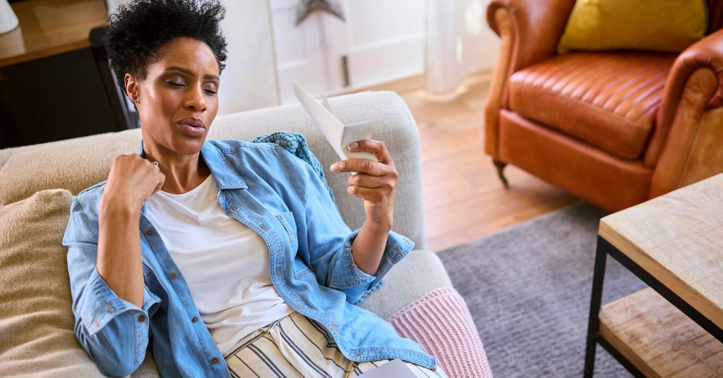 What Causes Hot Flashes?