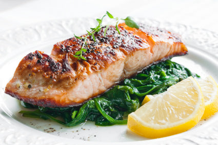 Salmon & spinach with tartare cream