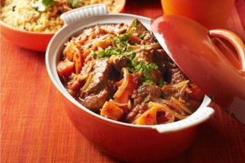 Slow-cooked beef ribs with cinnamon & sweet potato