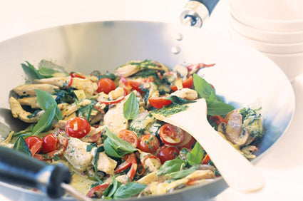 Stir-fry chicken with pesto